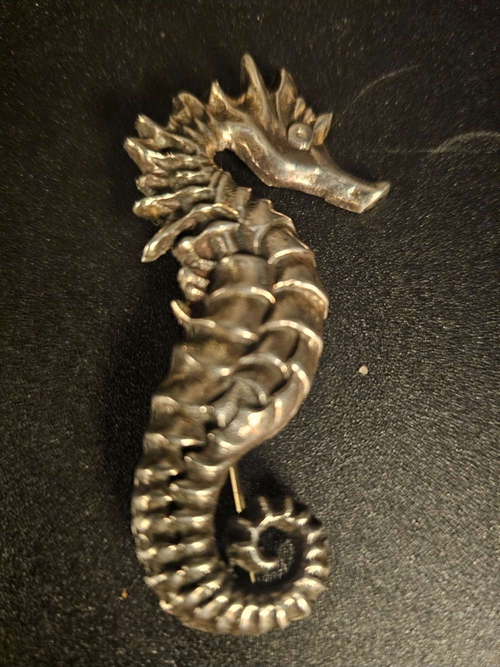 Elegant Large Sterling Silver Seahorse Brooch - Women's Jewelry